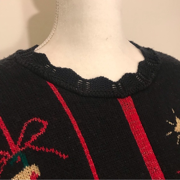 Vintage Christmas Sweater Medium - Picture 7 of 10